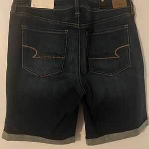 American Eagle Dark Wash Denim Bermuda Shorts - Size 16